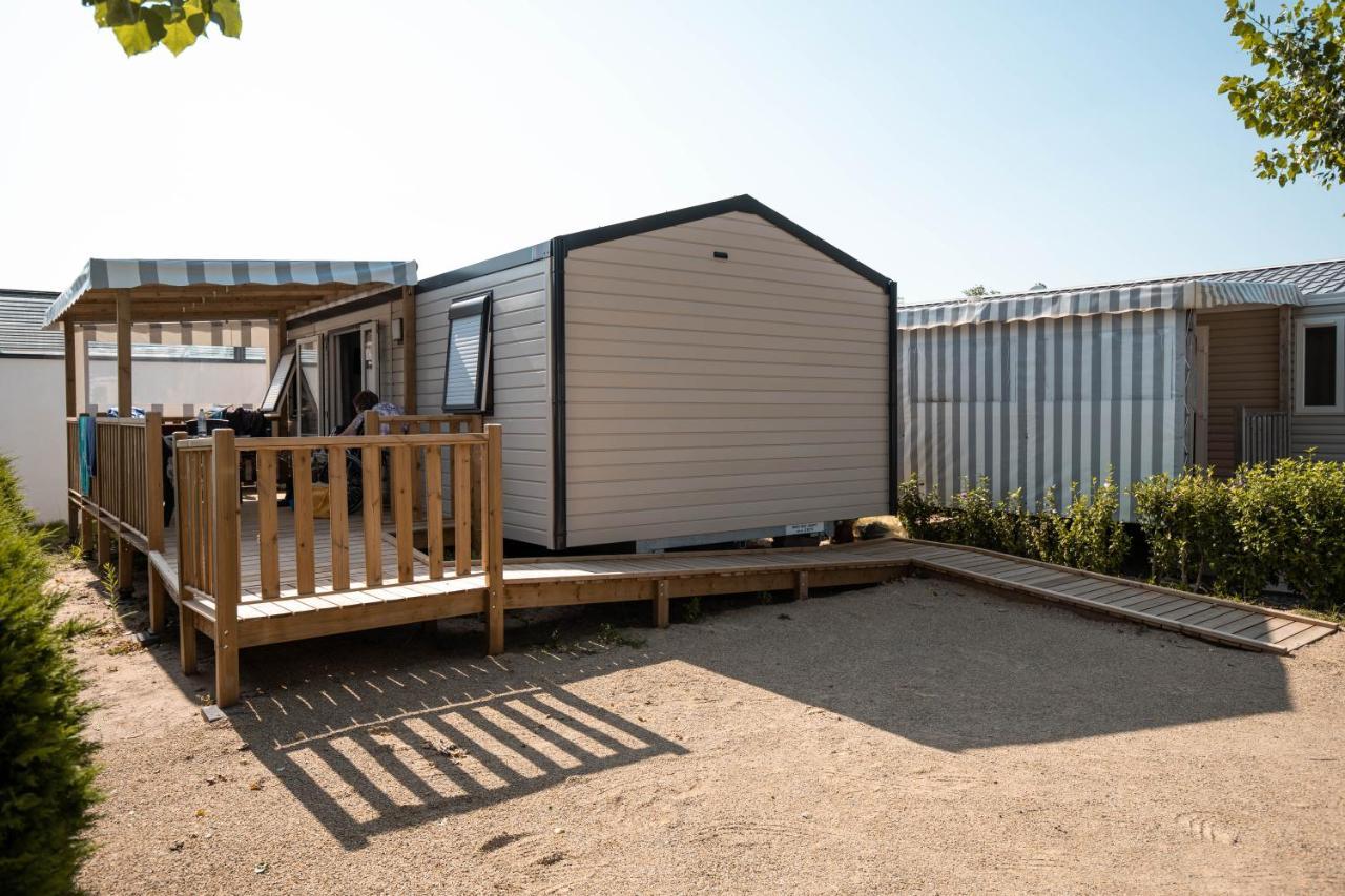 Camping Les Alizes 호텔 생 힐레르 드 리에 외부 사진