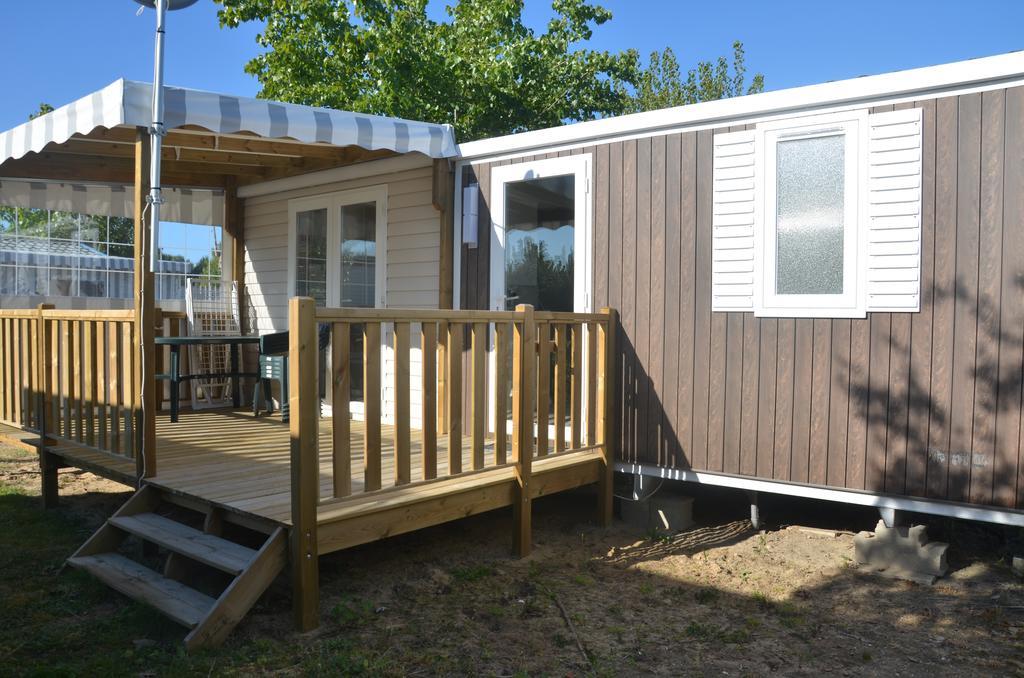 Camping Les Alizes 호텔 생 힐레르 드 리에 외부 사진
